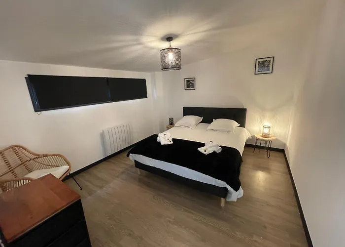 Superbe Loft Lumineux A Caen, Loft