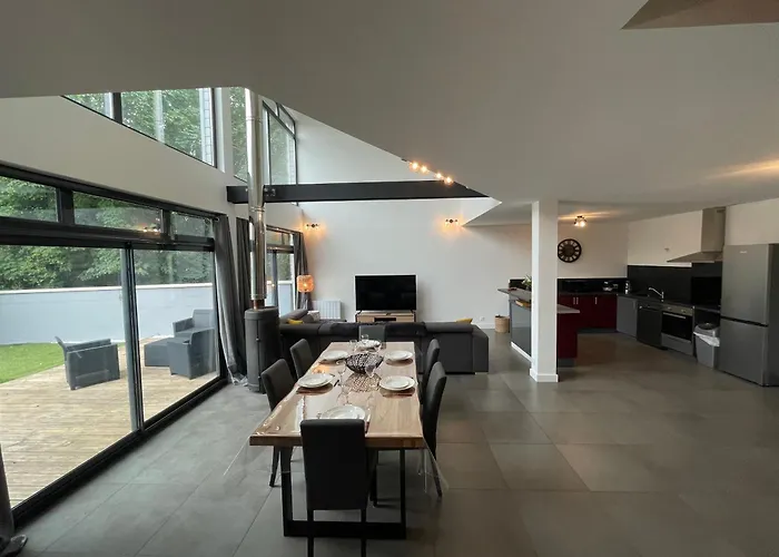 Villa Superbe Loft Lumineux A Caen, Loft